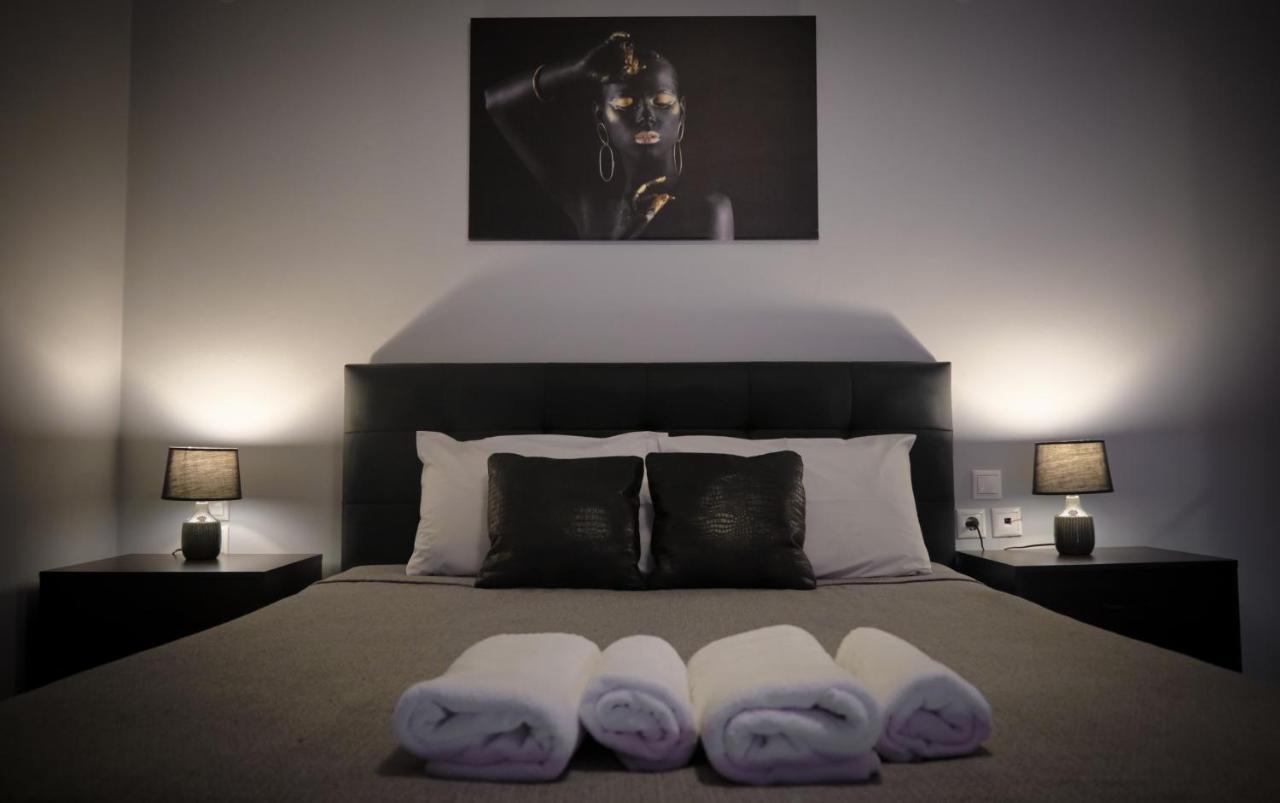 Vretti'S Apartment Fratsia ภายนอก รูปภาพ